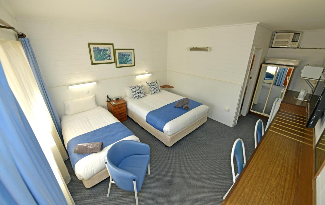 Sturt Motel Белренелд Екстер'єр фото